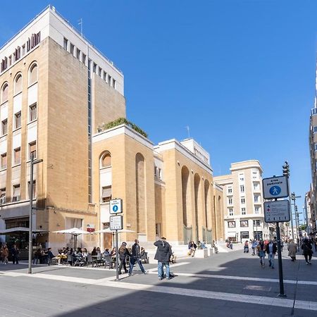 Central & Elegant Room Near The Station Bari Kültér fotó